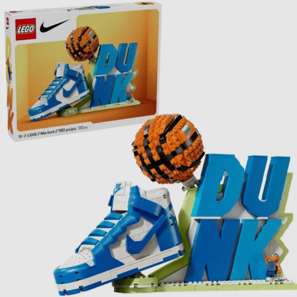 LEGO Nike Dunk Sneaker Brand New/Sealed IN HAND Ships Immediately!